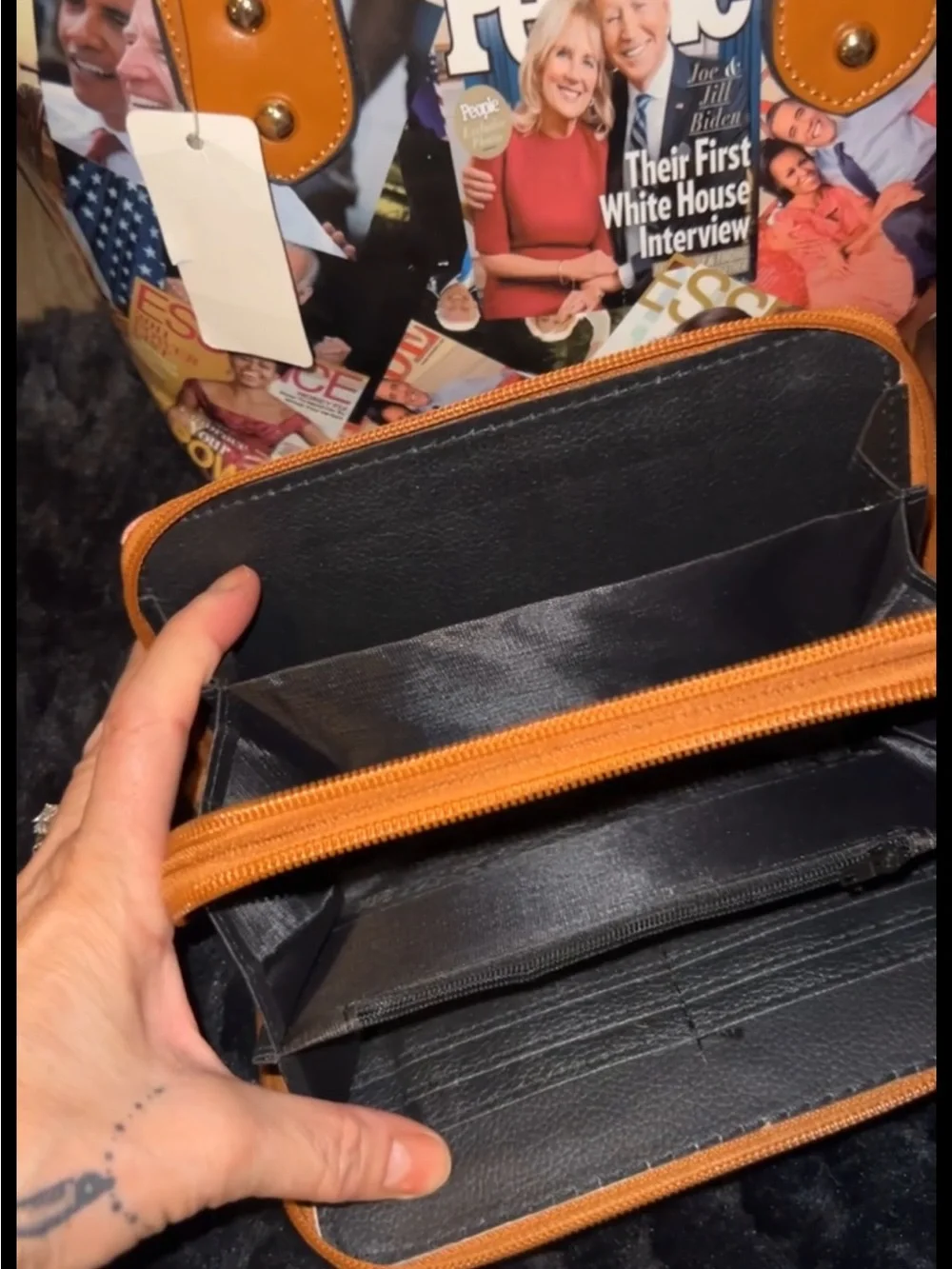 Statement Magazine Print Tote & Matching Wallet Set